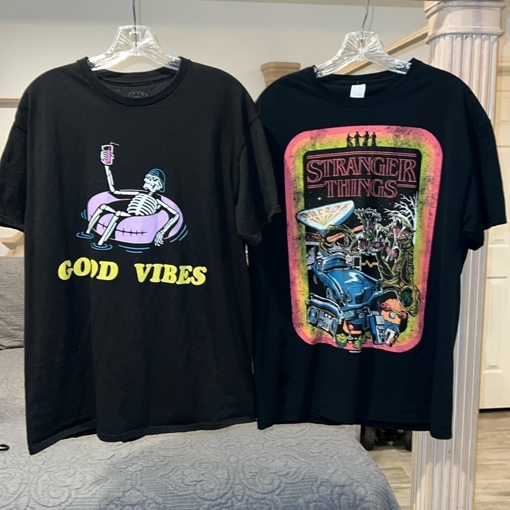 Bundle Two Graphic Shirts Call Your Mother And Netflix Stranger Things Sz. Large